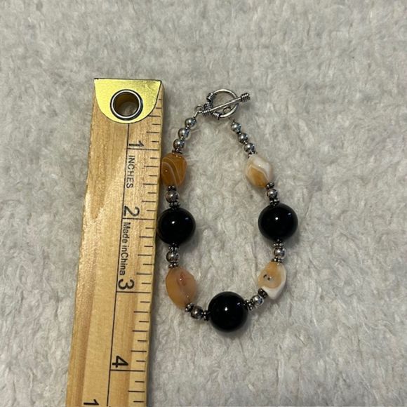 Black Beads & Faceted Gemstones Silver Tone Toggle Clasp Bracelet - Picture 5 of 5